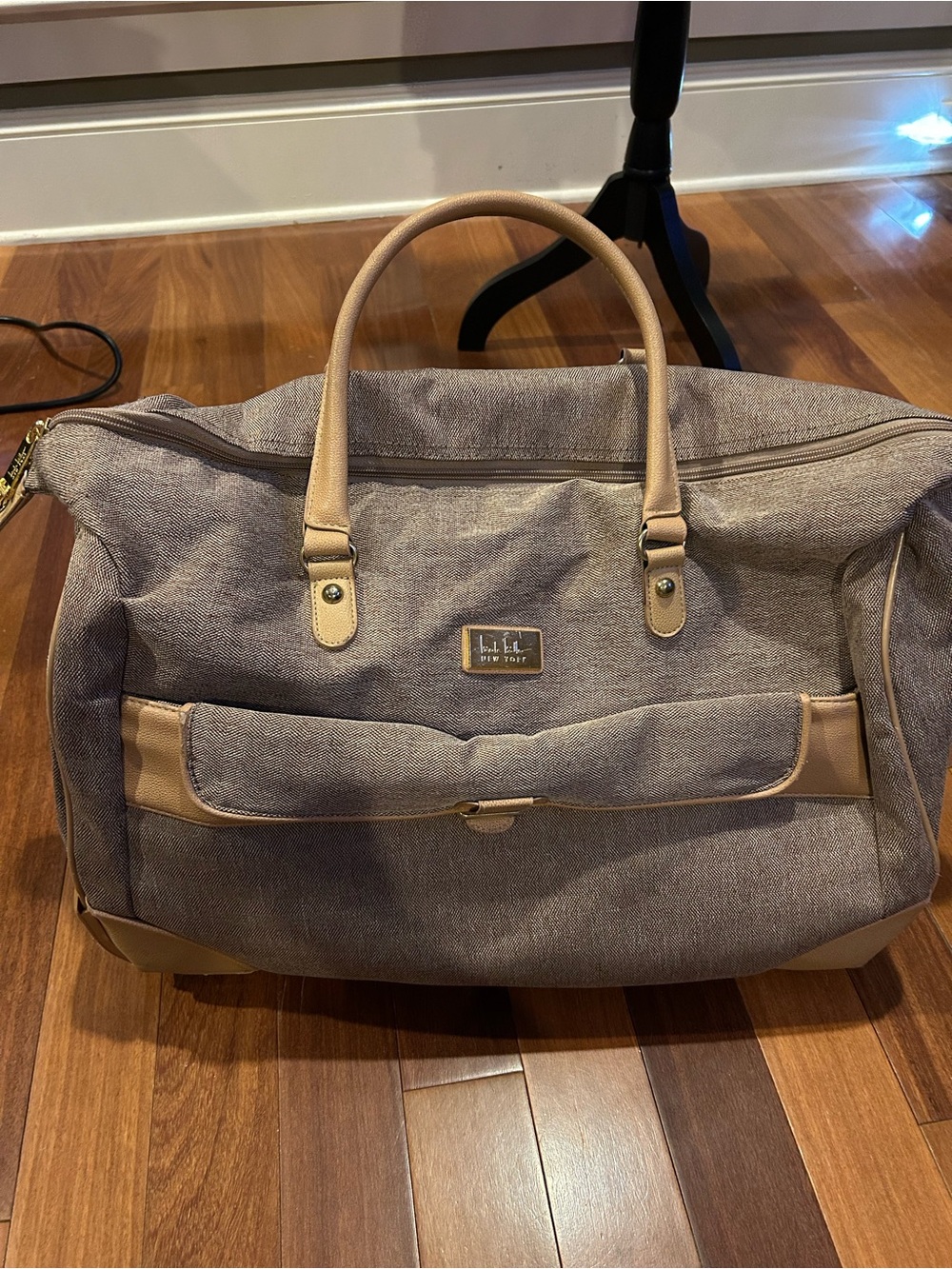 Nicole Miller NY Weekender Lightweight Rolling Luggage Bag Gray & Tan Leather